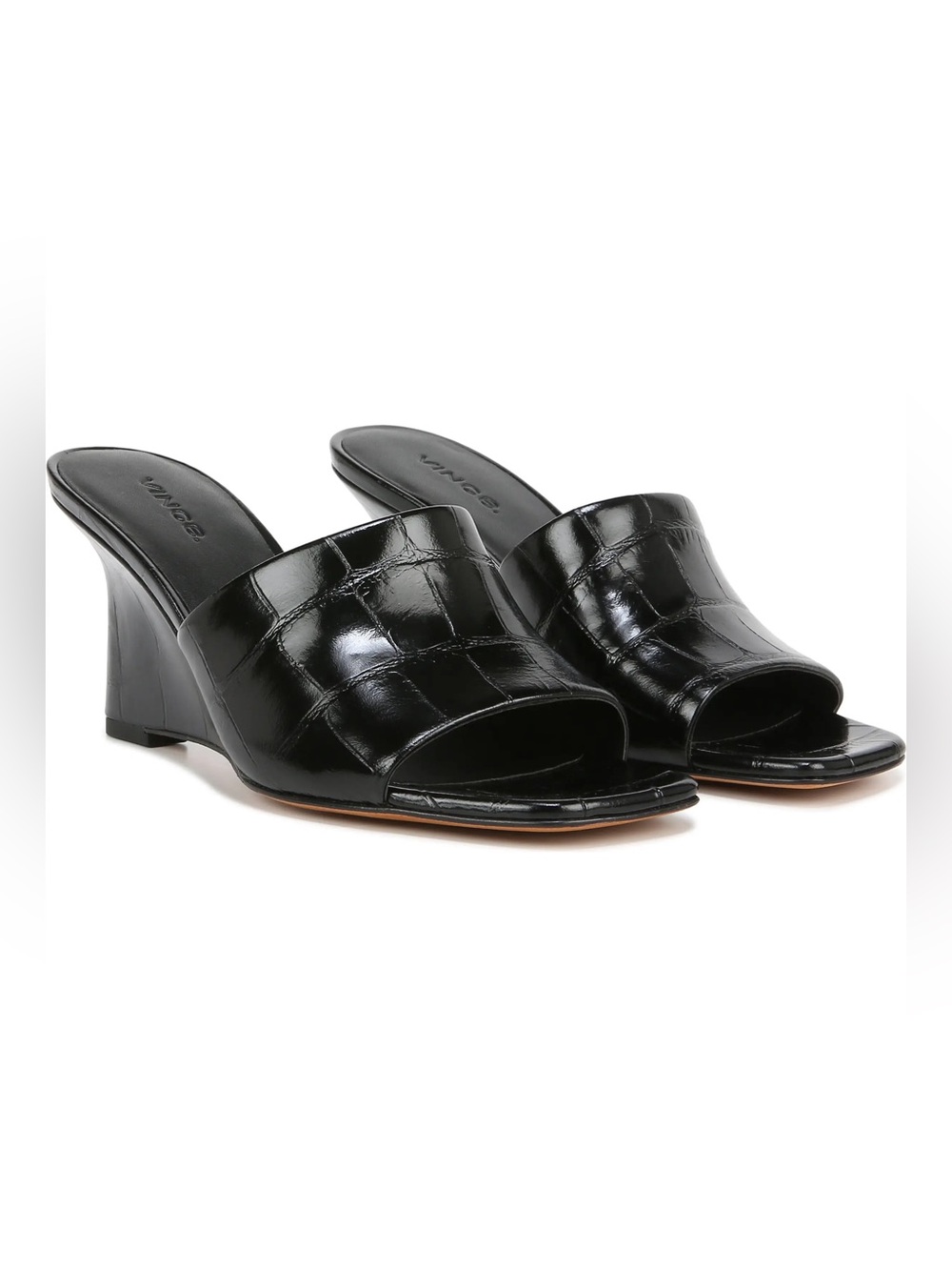 NWOB Vince Pia Leather Wedge Sandal Croc Embossed Black E9954L5